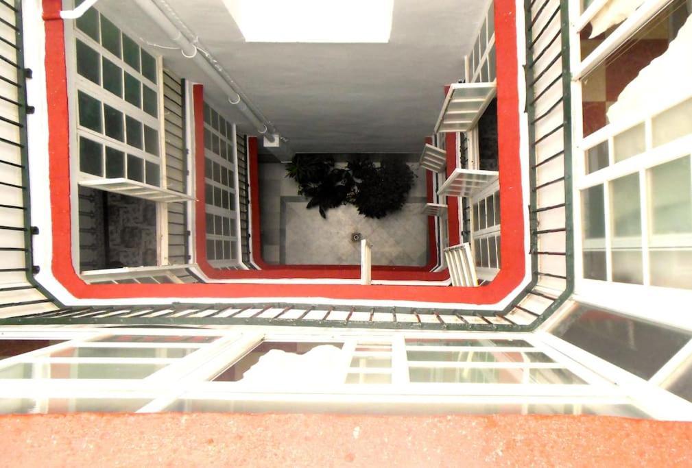 Habitaciones La Pepa Cádiz Eksteriør billede